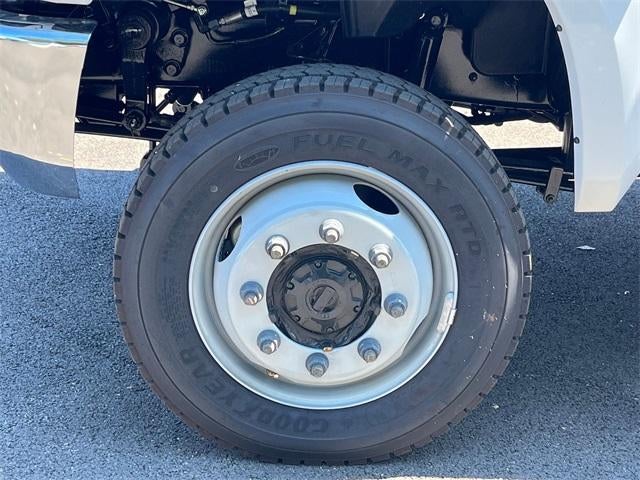 2024 Chevrolet Silverado 4500 HD 4WD Reg Cab Work Truck