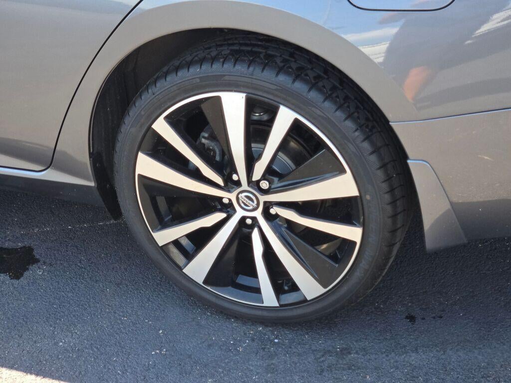 2022 Nissan Altima SR Intelligent AWD