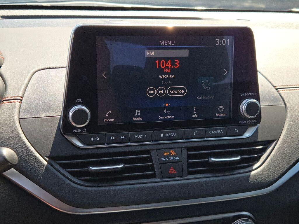 2022 Nissan Altima SR Intelligent AWD