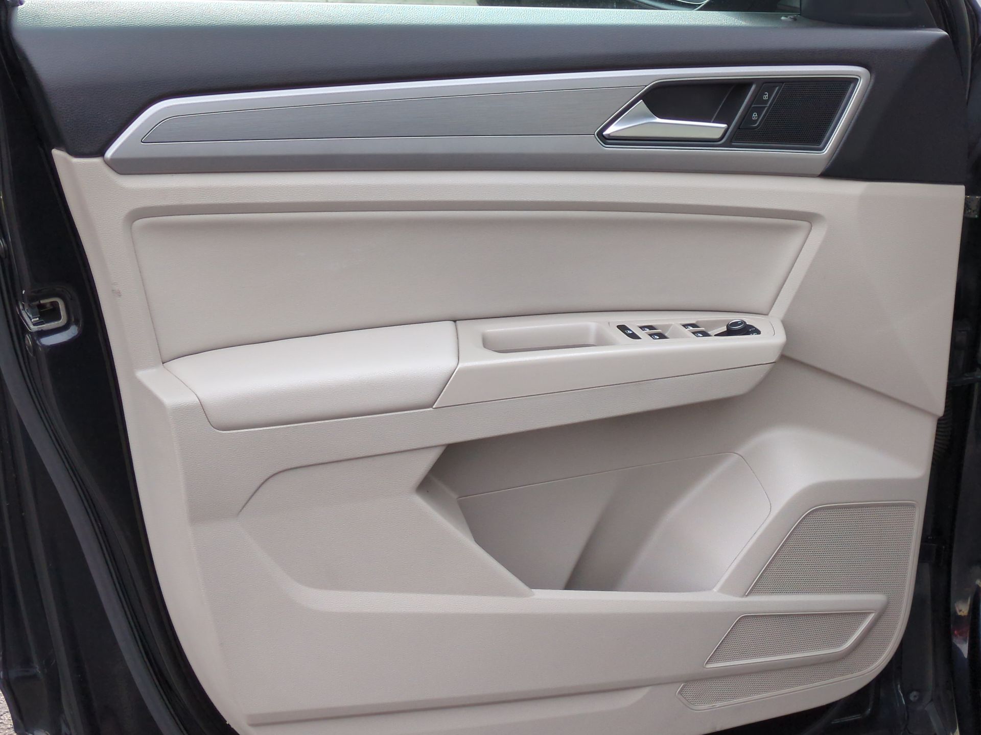 2018 Volkswagen Atlas 2.0T SE