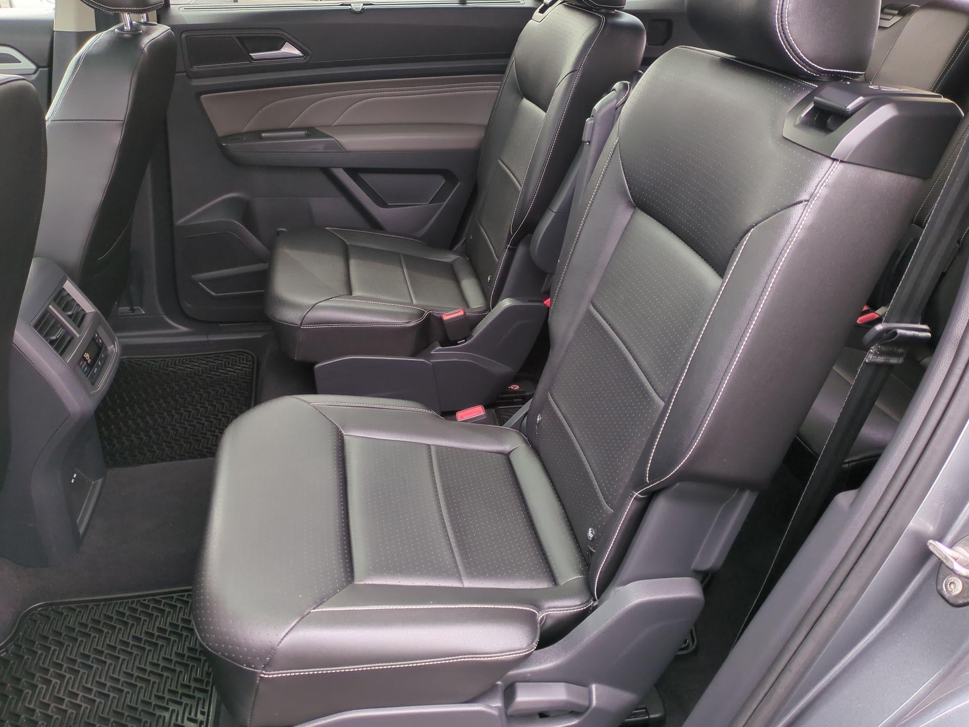 2023 Volkswagen Atlas 3.6L V6 SEL R-Line Black