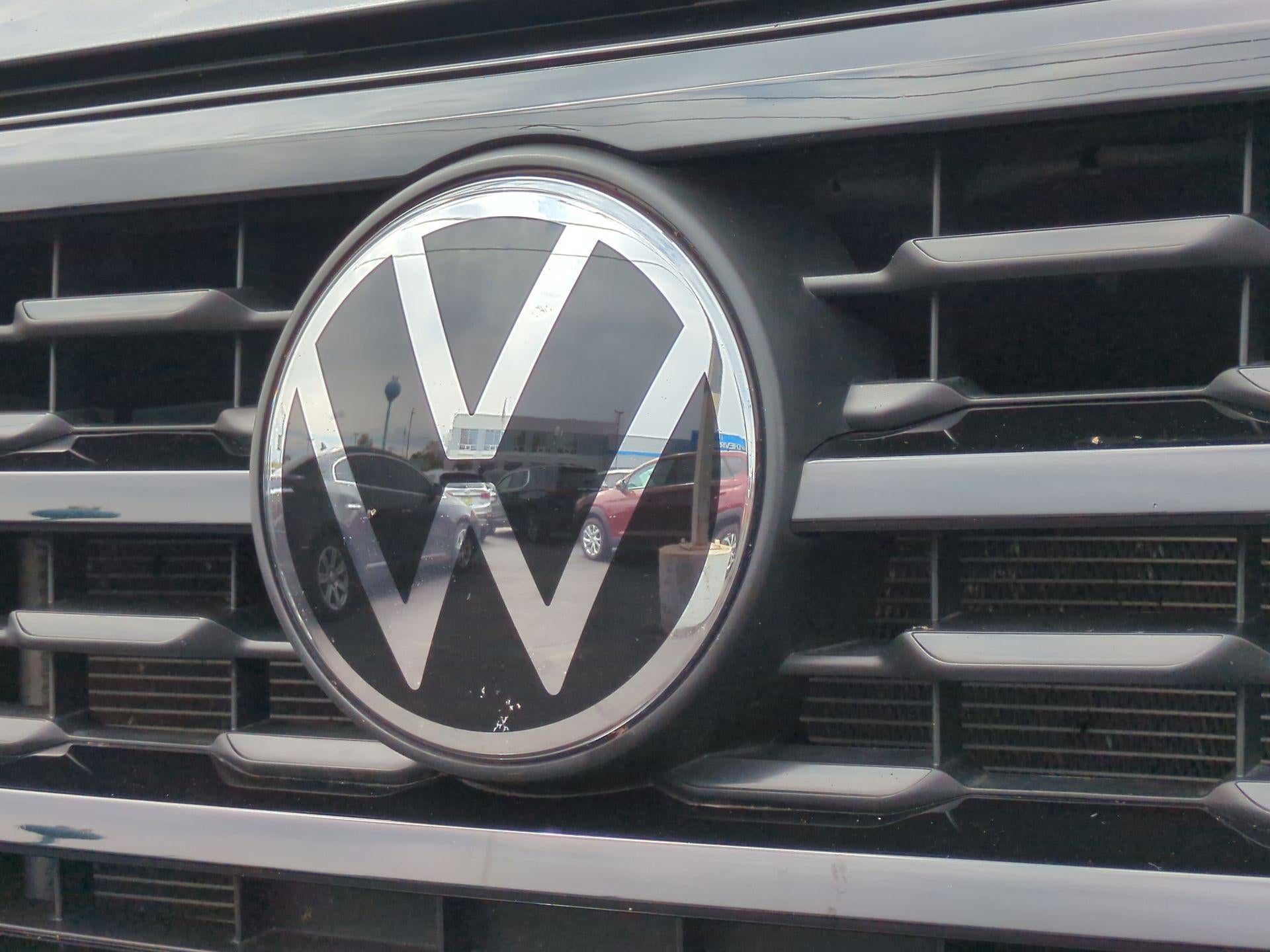 2023 Volkswagen Atlas 3.6L V6 SEL R-Line Black