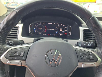 2023 Volkswagen Atlas 3.6L V6 SEL R-Line Black