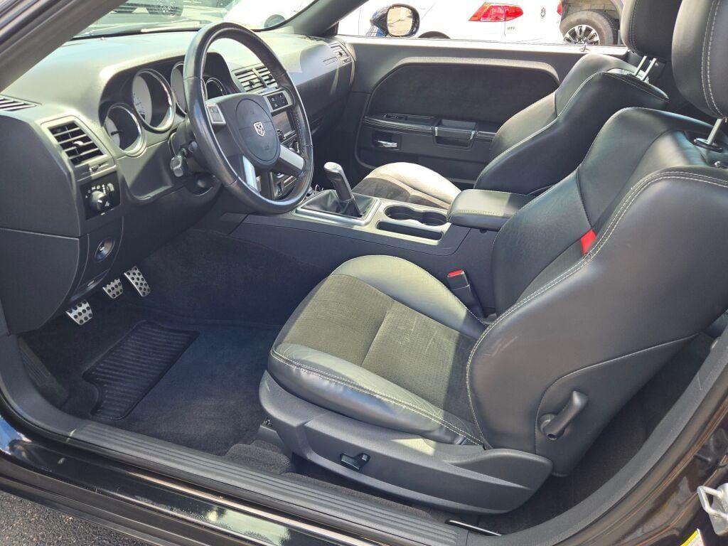 2010 Dodge Challenger SRT8