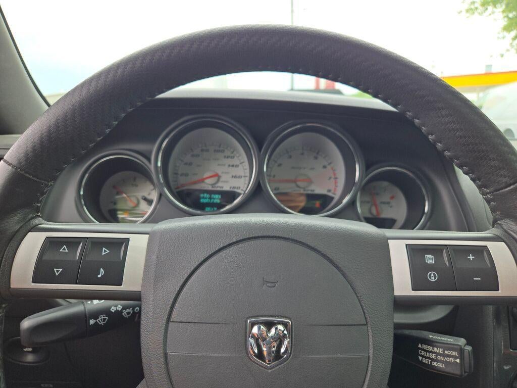 2009 Dodge Challenger SRT8