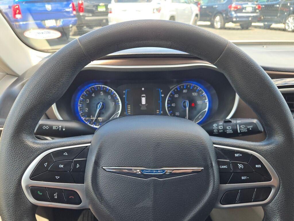 2017 Chrysler Pacifica Touring