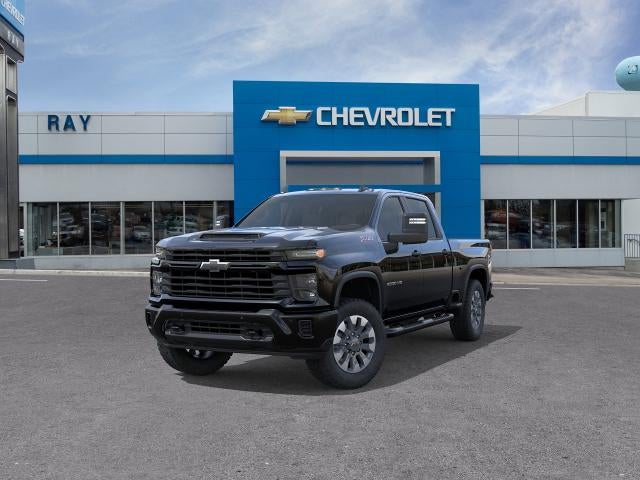 2026 Chevrolet Silverado 2500 HD Crew Cab Standard Box 4-Wheel Drive Custom