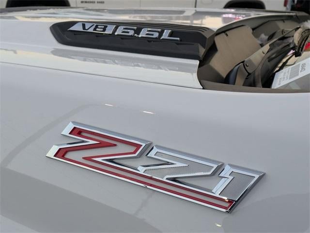 2026 Chevrolet Silverado 2500 HD Crew Cab Standard Box 4-Wheel Drive Custom