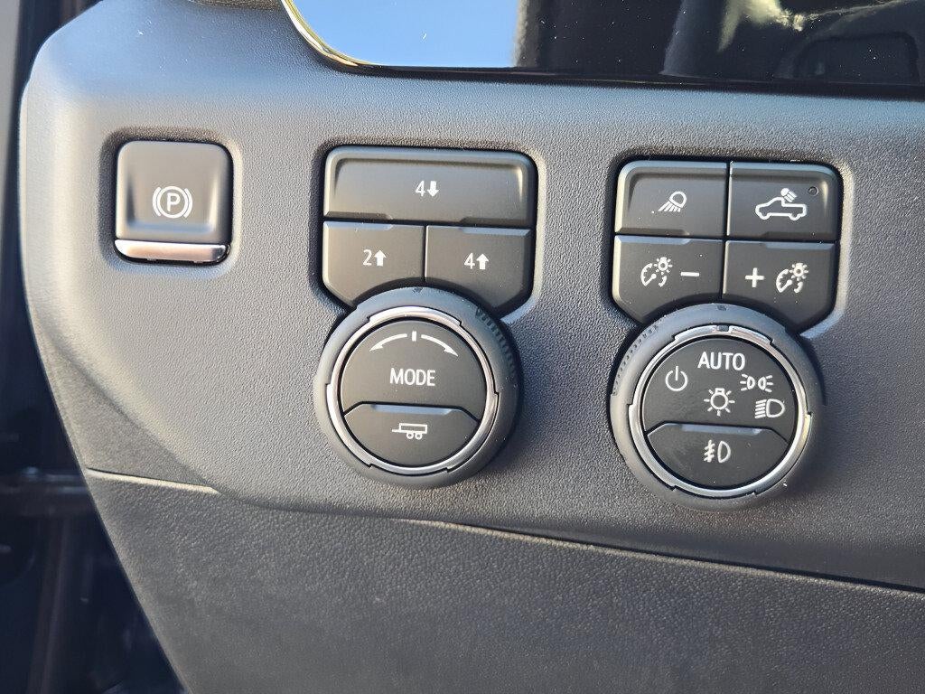 2026 Chevrolet Silverado 2500 HD Crew Cab Standard Box 4-Wheel Drive LT