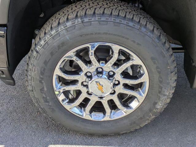 2026 Chevrolet Silverado 2500 HD Crew Cab Standard Box 4-Wheel Drive LT