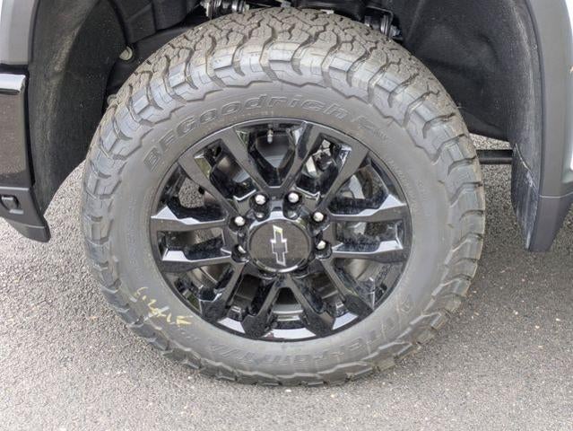 2026 Chevrolet Silverado 2500 HD Crew Cab Standard Box 4-Wheel Drive LT