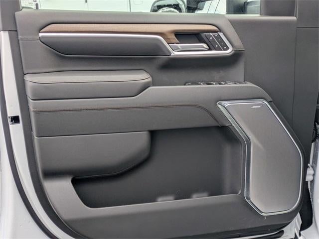 2026 Chevrolet Silverado 3500 HD Crew Cab Standard Box 4-Wheel Drive High Country