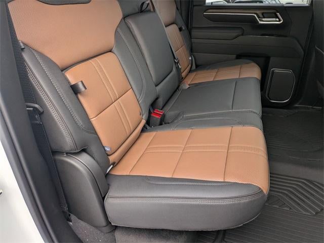 2026 Chevrolet Silverado 3500 HD Crew Cab Standard Box 4-Wheel Drive High Country