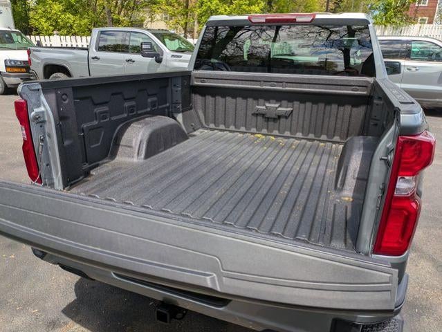 2026 Chevrolet Silverado 1500 Crew Cab Short Box 4-Wheel Drive RST