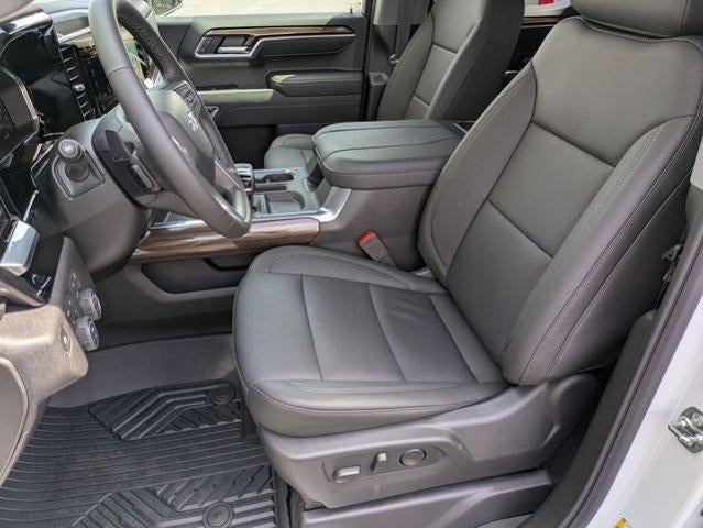 2026 Chevrolet Silverado 1500 Crew Cab Short Box 4-Wheel Drive RST