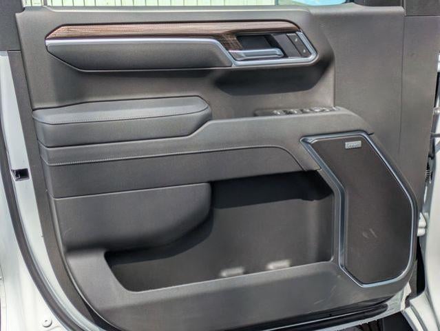 2026 Chevrolet Silverado 1500 Crew Cab Short Box 4-Wheel Drive RST