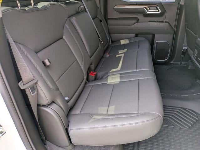 2026 Chevrolet Silverado 1500 Crew Cab Short Box 4-Wheel Drive RST