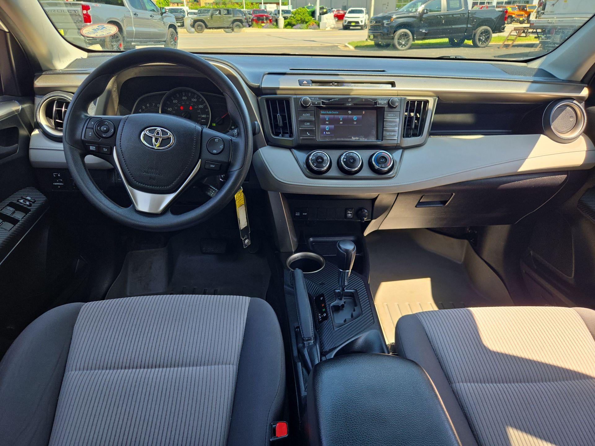 2015 Toyota RAV4 LE