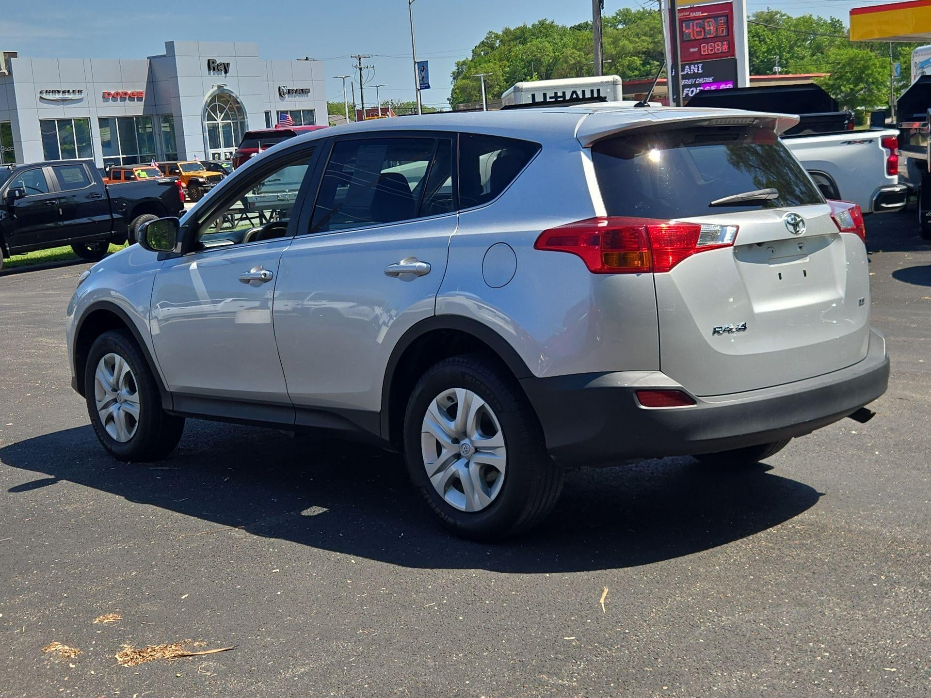 2015 Toyota RAV4 LE