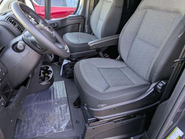 2026 RAM ProMaster 1500 Cargo Van Tradesman Low Roof 118" WB w/Pass Seat