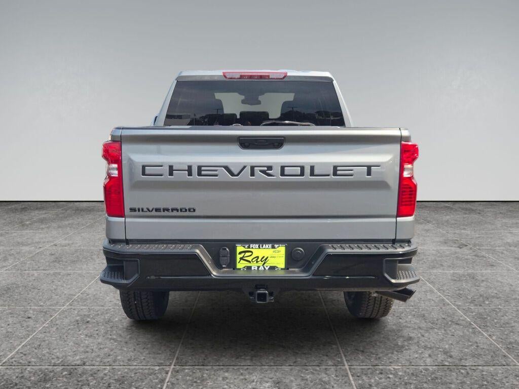 2026 Chevrolet Silverado 1500 Crew Cab Short Box 4-Wheel Drive Custom Trail Boss