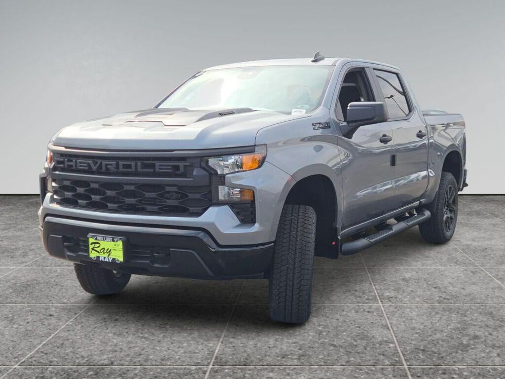 2026 Chevrolet Silverado 1500 Crew Cab Short Box 4-Wheel Drive Custom Trail Boss
