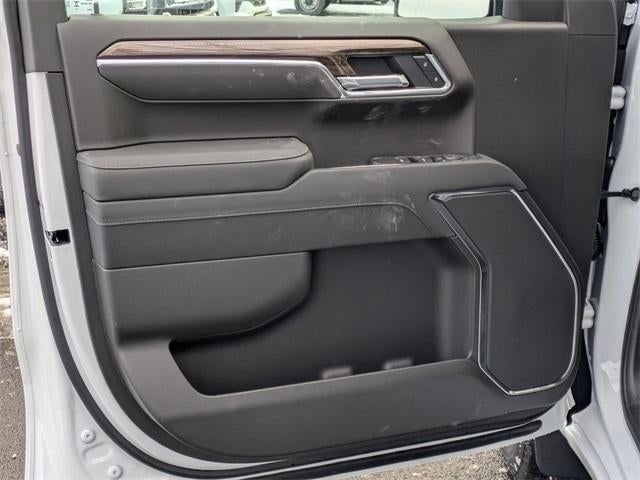 2026 Chevrolet Silverado 1500 Crew Cab Short Box 4-Wheel Drive LT 2FL