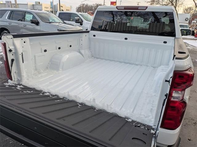 2026 Chevrolet Silverado 1500 Crew Cab Short Box 4-Wheel Drive LT 2FL