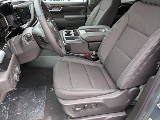 2026 Chevrolet Silverado 1500 Crew Cab Short Box 4-Wheel Drive LT 2FL