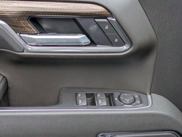 2026 Chevrolet Silverado 1500 Crew Cab Short Box 4-Wheel Drive LT 2FL