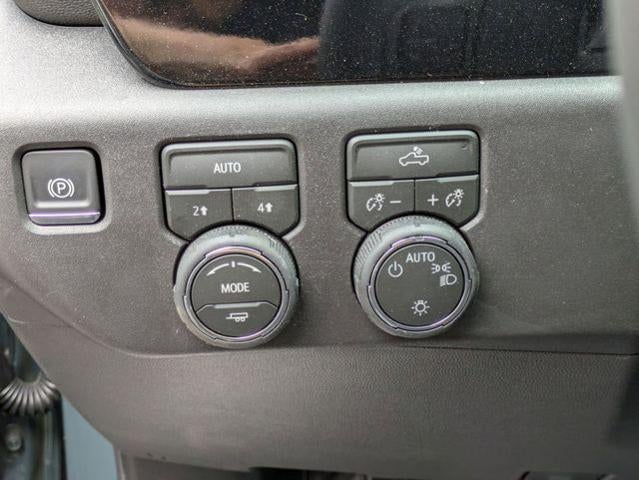 2026 Chevrolet Silverado 1500 Crew Cab Short Box 4-Wheel Drive LT 2FL