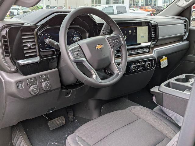 2026 Chevrolet Silverado 1500 Crew Cab Short Box 4-Wheel Drive LT 2FL
