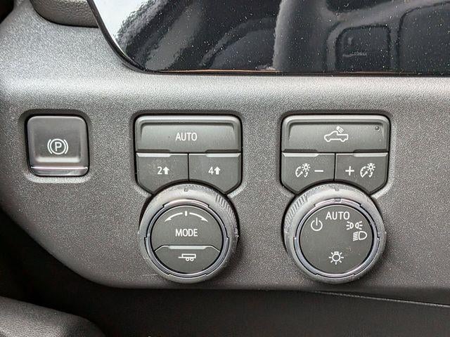 2026 Chevrolet Silverado 1500 Crew Cab Short Box 4-Wheel Drive LT 2FL
