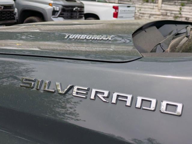 2026 Chevrolet Silverado 1500 Crew Cab Short Box 4-Wheel Drive LT 2FL