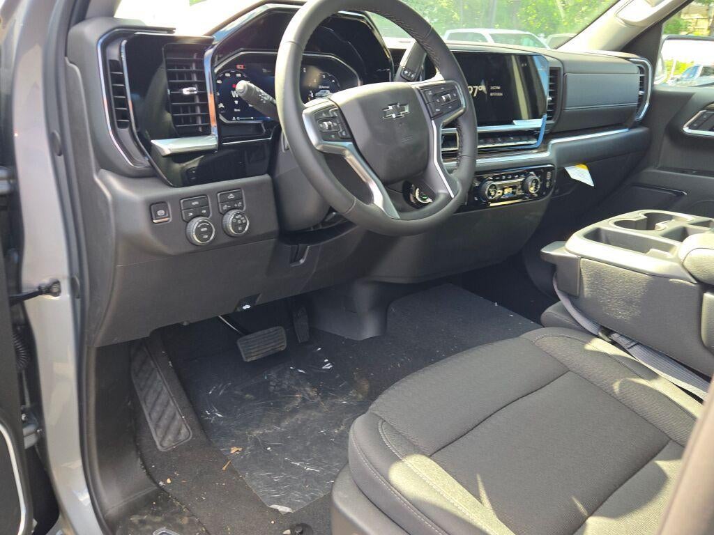 2026 Chevrolet Silverado 1500 Crew Cab Standard Box 4-Wheel Drive RST