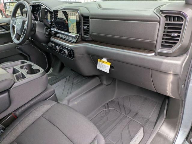 2026 Chevrolet Silverado 1500 Crew Cab Short Box 4-Wheel Drive RST