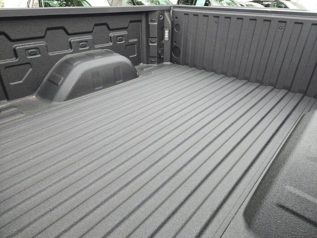 2026 Chevrolet Silverado 1500 Crew Cab Standard Box 4-Wheel Drive RST