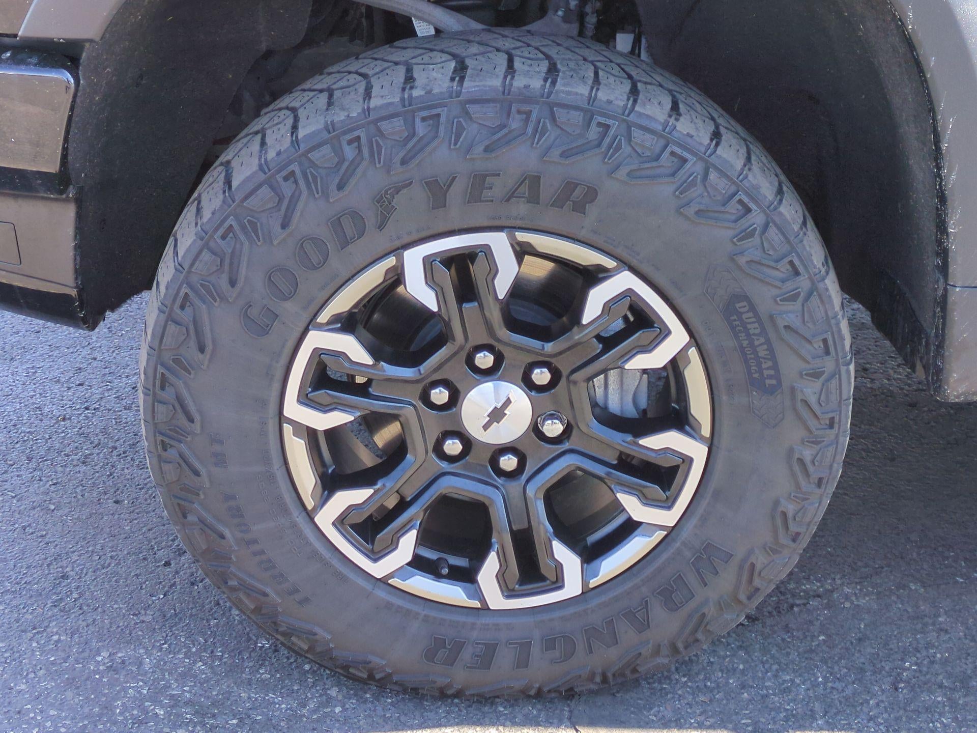 2023 Chevrolet Silverado 1500 ZR2