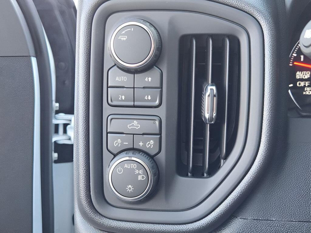 2026 Chevrolet Silverado 1500 Crew Cab Short Box 4-Wheel Drive Custom Trail Boss