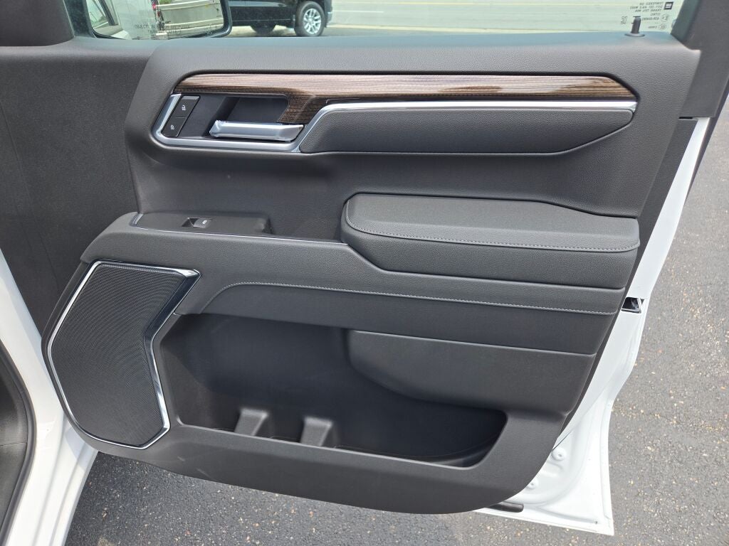 2026 Chevrolet Silverado 1500 Crew Cab Short Box 4-Wheel Drive LT 1LT