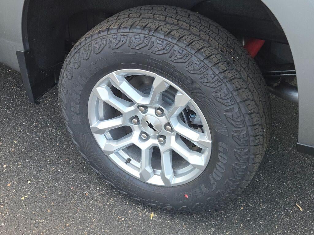2026 Chevrolet Silverado 1500 Crew Cab Short Box 4-Wheel Drive RST