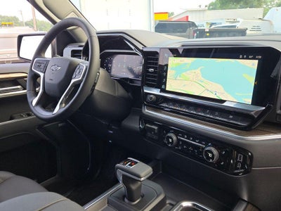 2026 Chevrolet Silverado 1500 Crew Cab Short Box 4-Wheel Drive RST