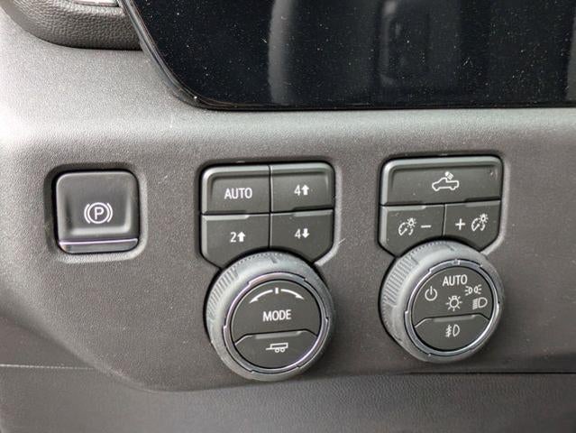 2026 Chevrolet Silverado 1500 Crew Cab Short Box 4-Wheel Drive LT Trail Boss