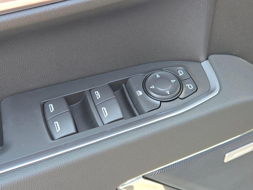 2026 Chevrolet Silverado 1500 Crew Cab Short Box 4-Wheel Drive LT Trail Boss