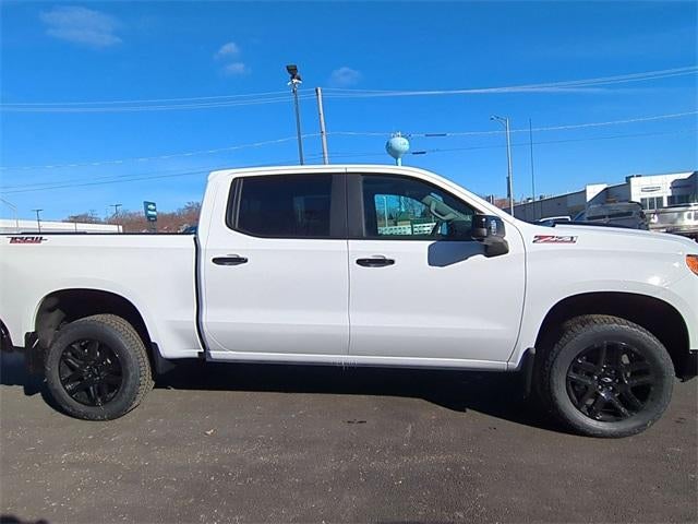 2026 Chevrolet Silverado 1500 Crew Cab Short Box 4-Wheel Drive LT Trail Boss