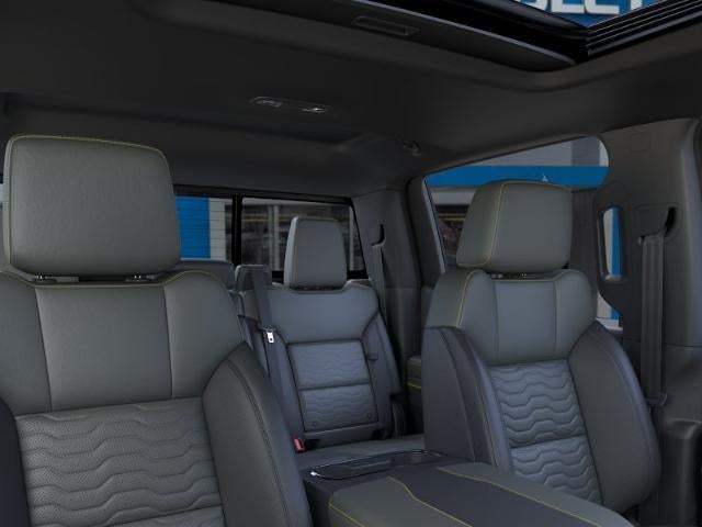 2026 Chevrolet Silverado 1500 Crew Cab Short Box 4-Wheel Drive ZR2