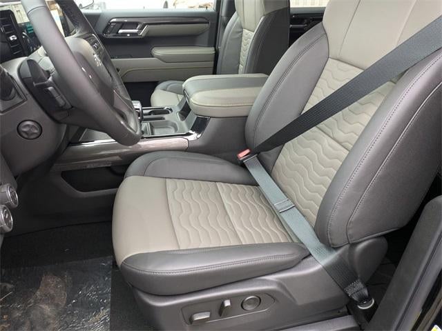 2026 Chevrolet Silverado 1500 Crew Cab Short Box 4-Wheel Drive ZR2