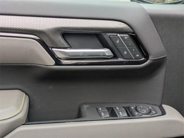 2026 Chevrolet Silverado 1500 Crew Cab Short Box 4-Wheel Drive ZR2