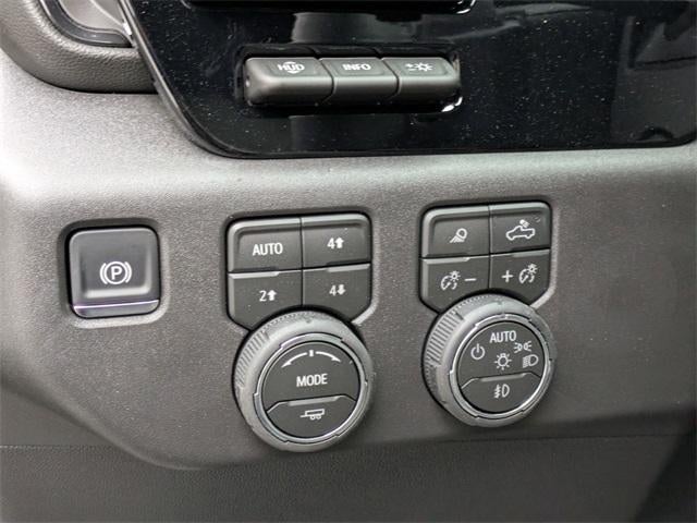 2026 Chevrolet Silverado 1500 Crew Cab Short Box 4-Wheel Drive ZR2