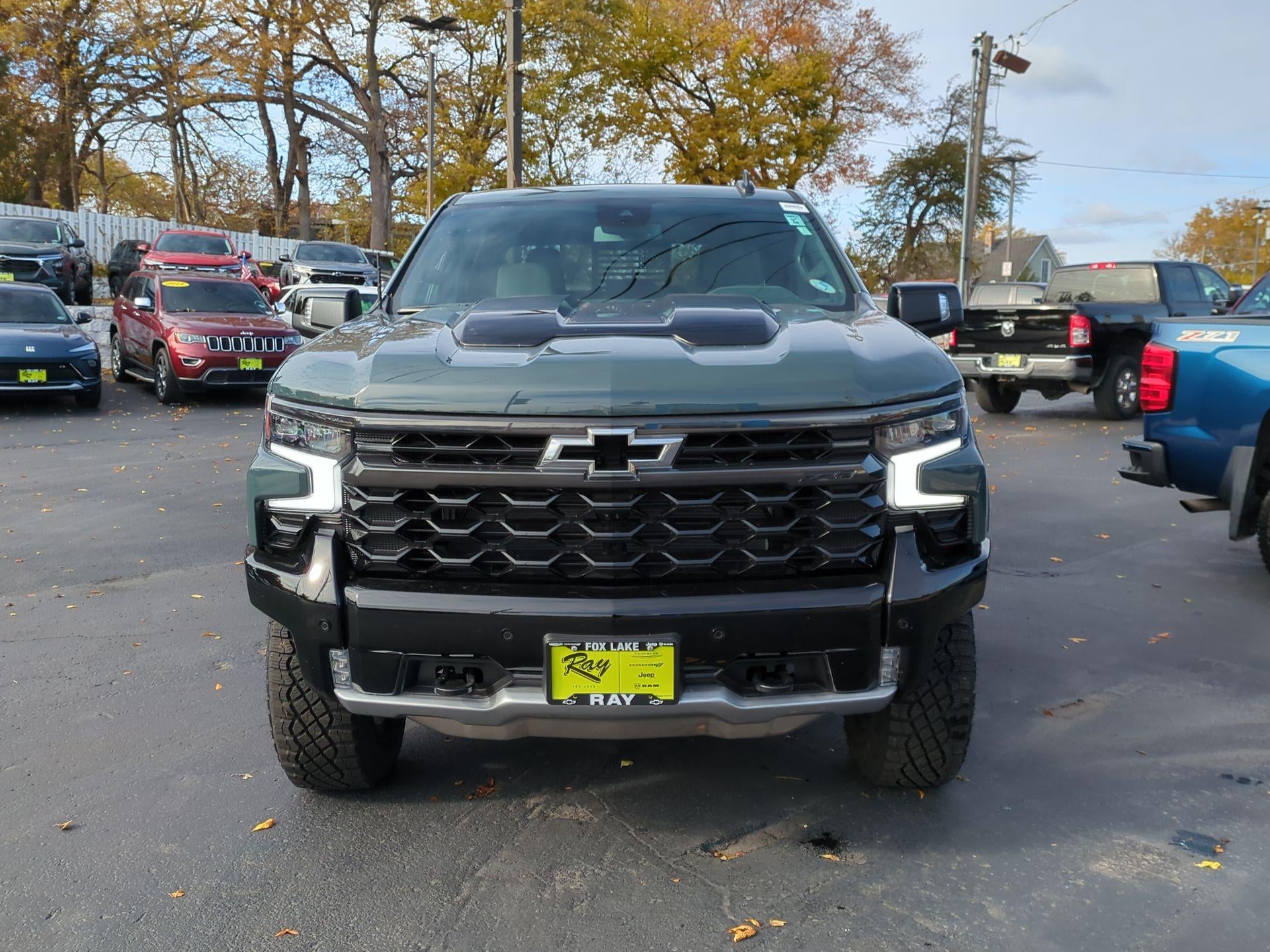 2025 Chevrolet Silverado 1500 ZR2